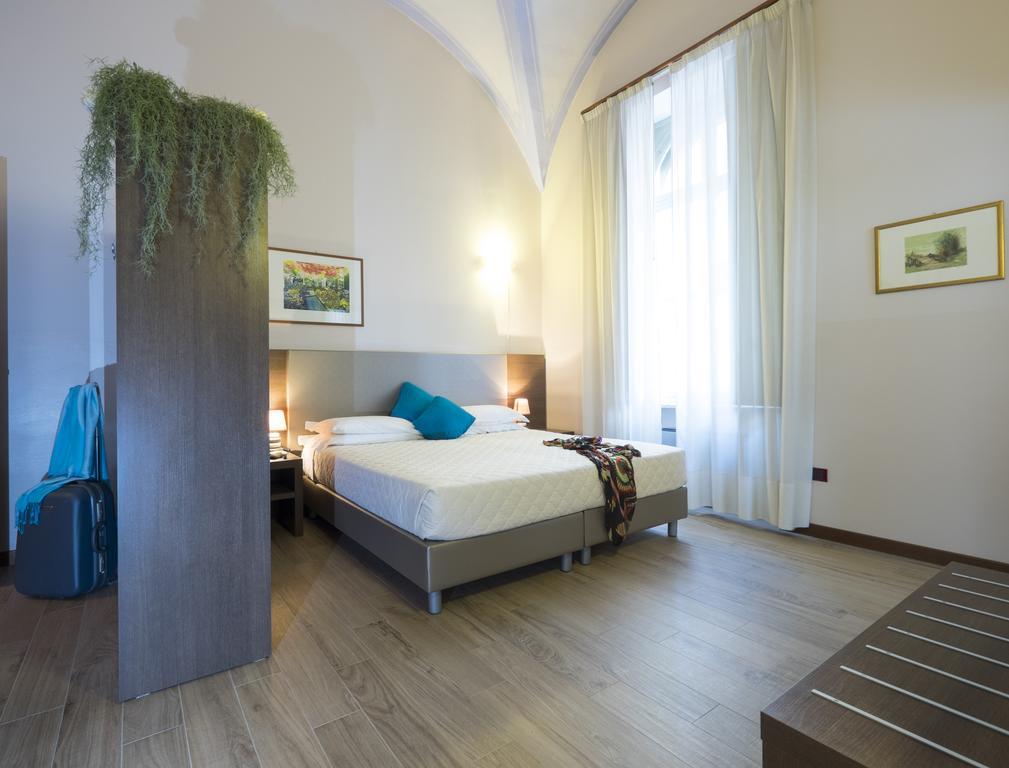 Residence Caffe Savona Альба Екстер'єр фото